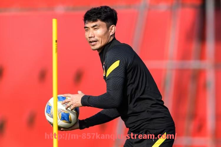 857直播看球平台-CBA各大足球队海报盘点